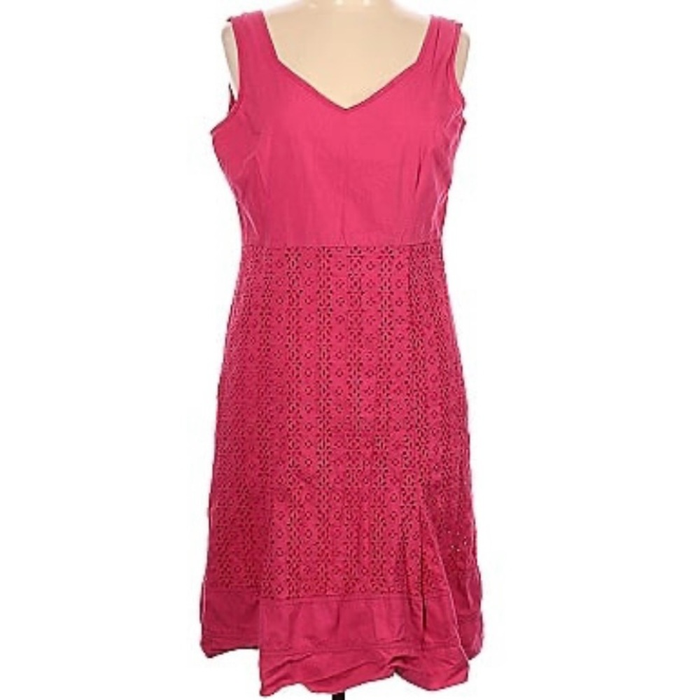 Vintage Oscar de la Renta eyelet dress